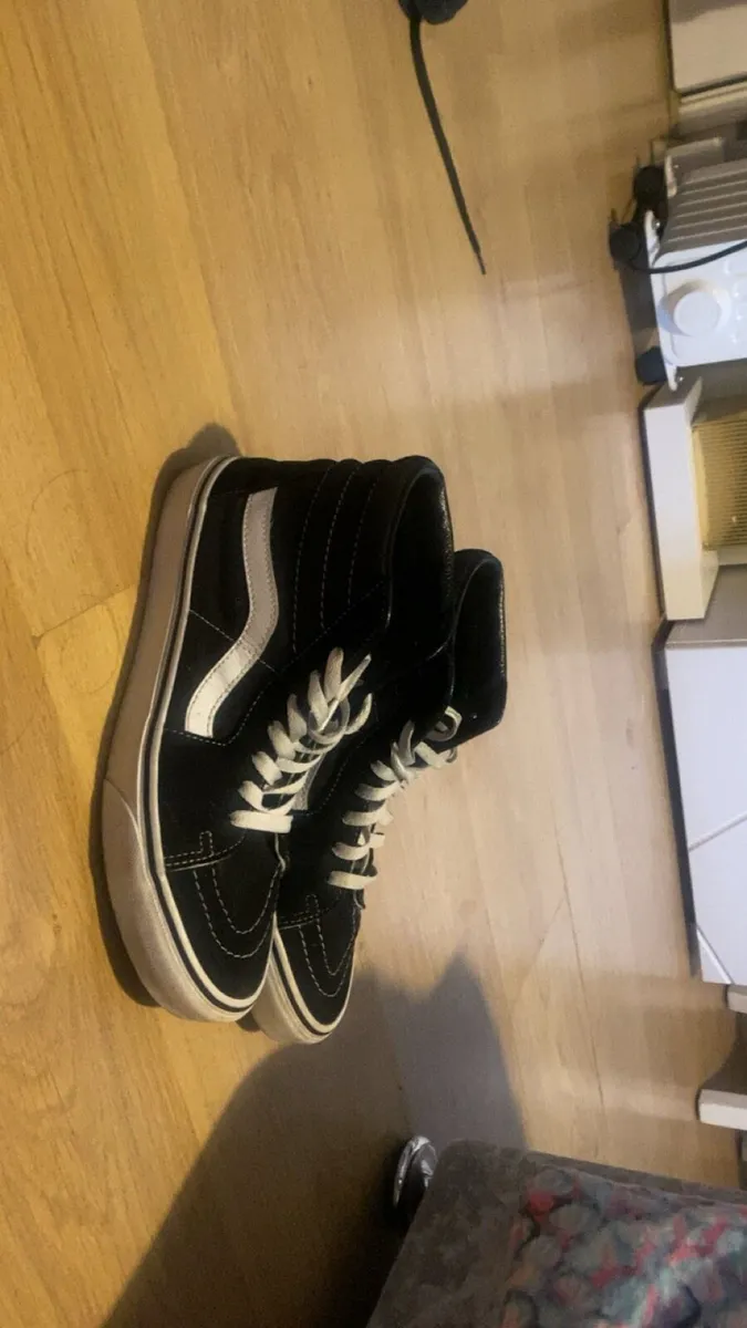 Vans high top - Image 1