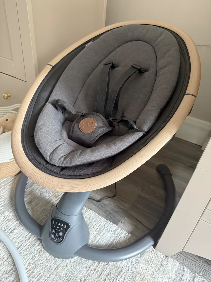 Maxi Cozi Electric Baby Swing For Sale - Image 2