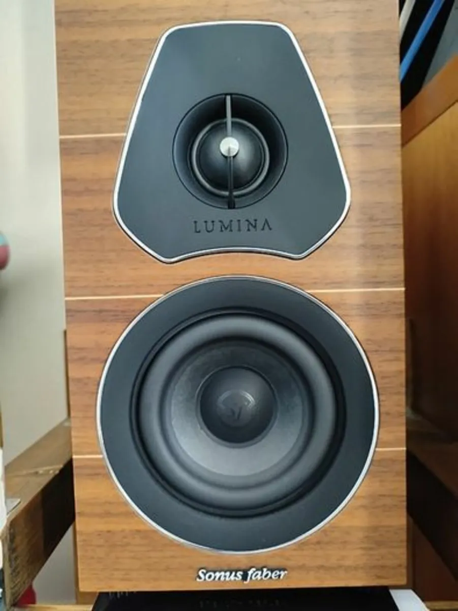 Sonus Faber Lumina I walnut. - Image 1