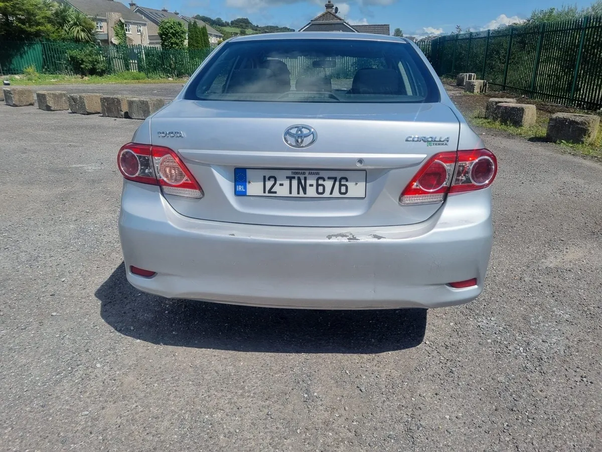 Car - Image 3