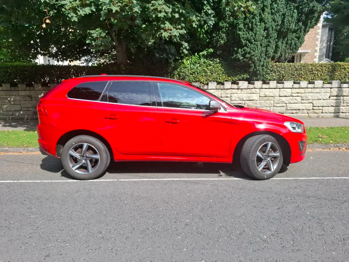 Volvo XC60 2015 R-Design D4 2.0 Auto - Image 4