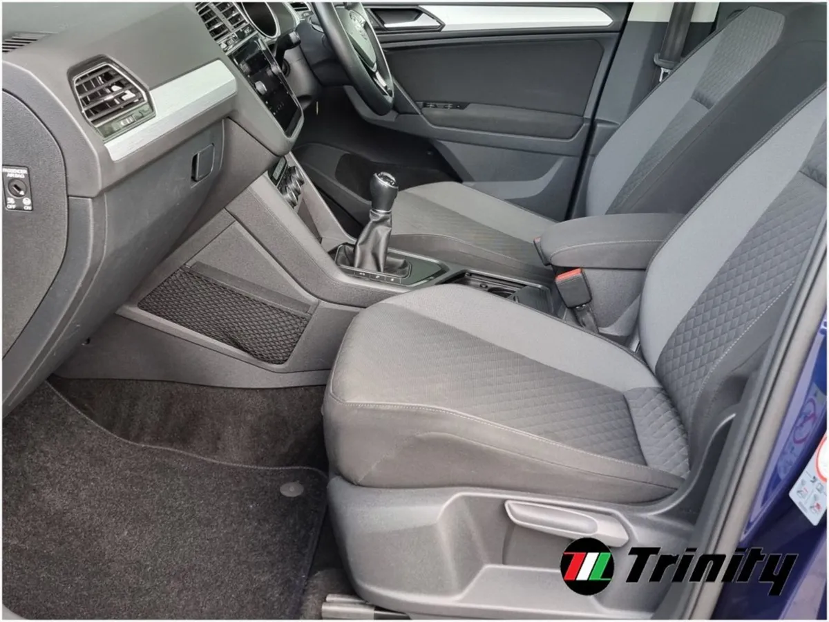 Volkswagen Tiguan Comfortline  2.0 TDI 115BHP Man - Image 4