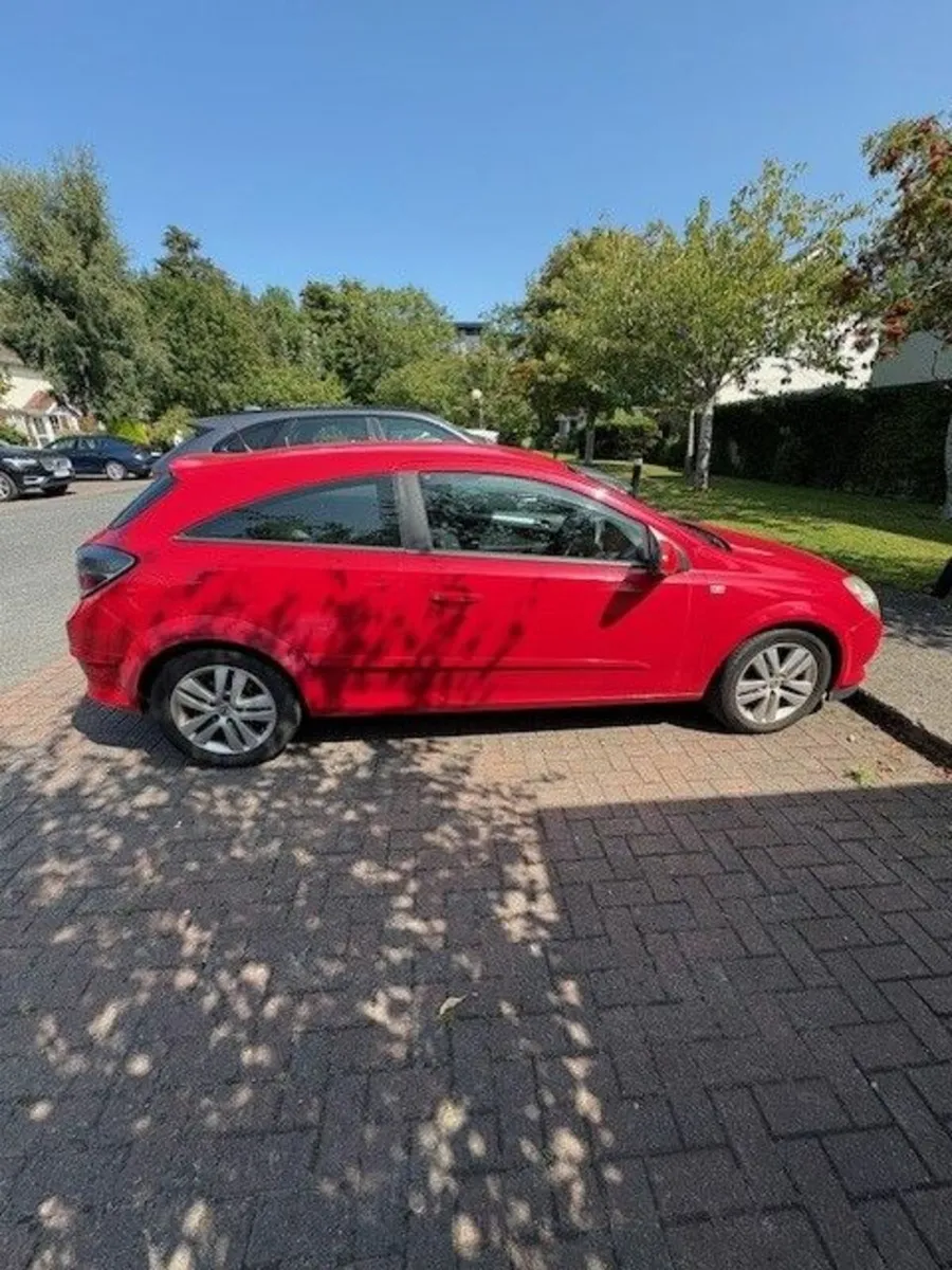 Opel Astra 2007 - Image 1