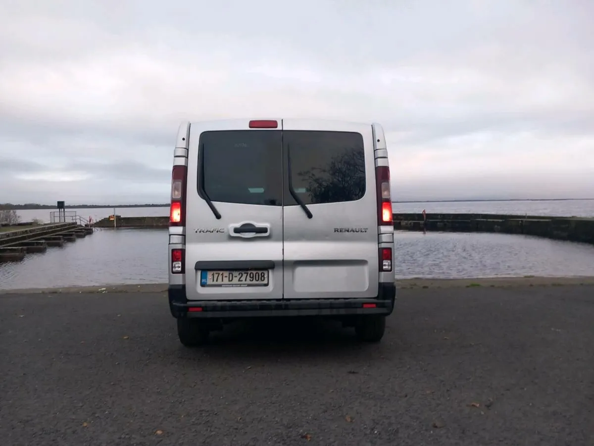 Renault Trafic 2017 - Image 4