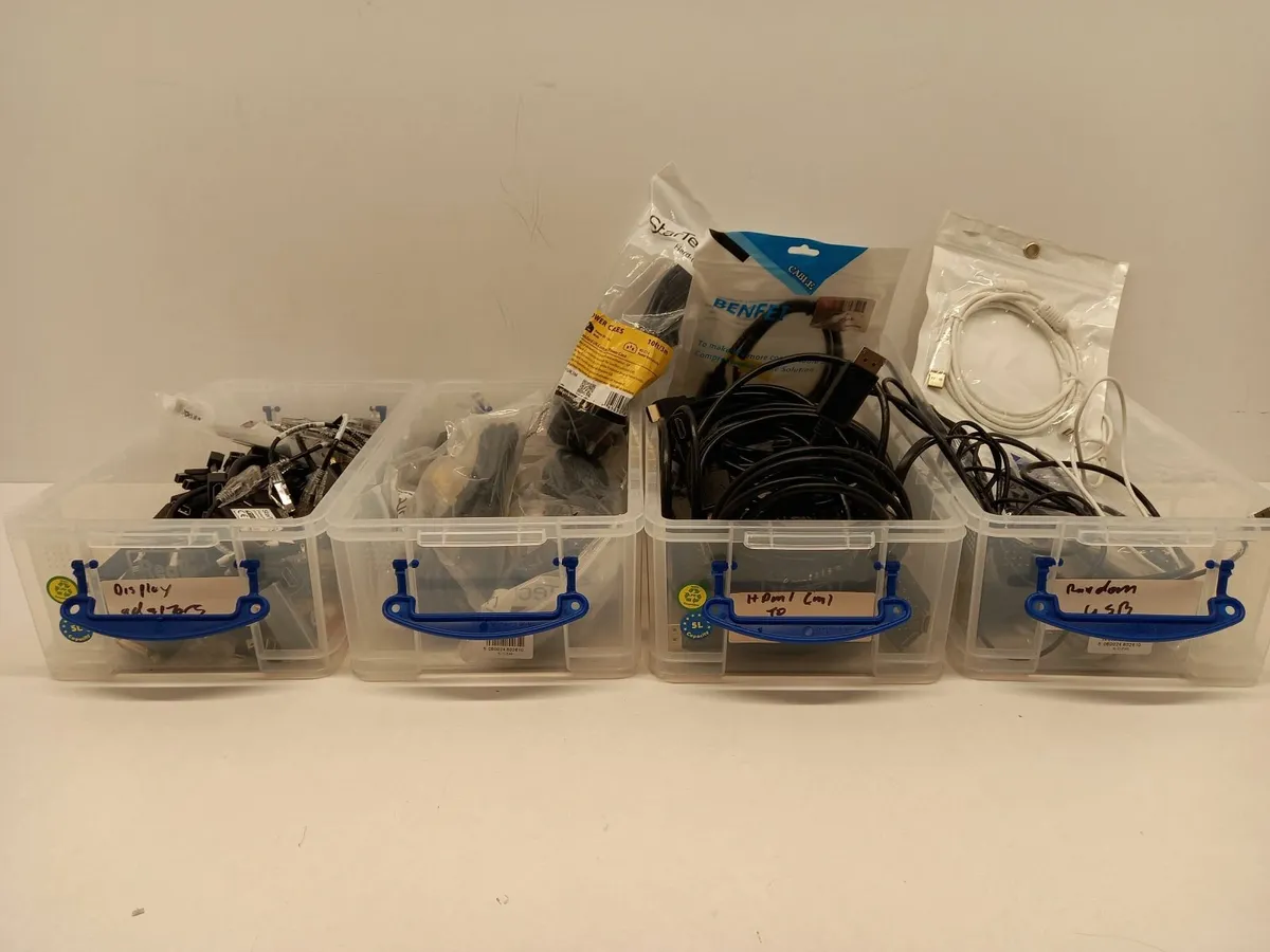 Online Auction Of Display Adapters & More! - Image 1