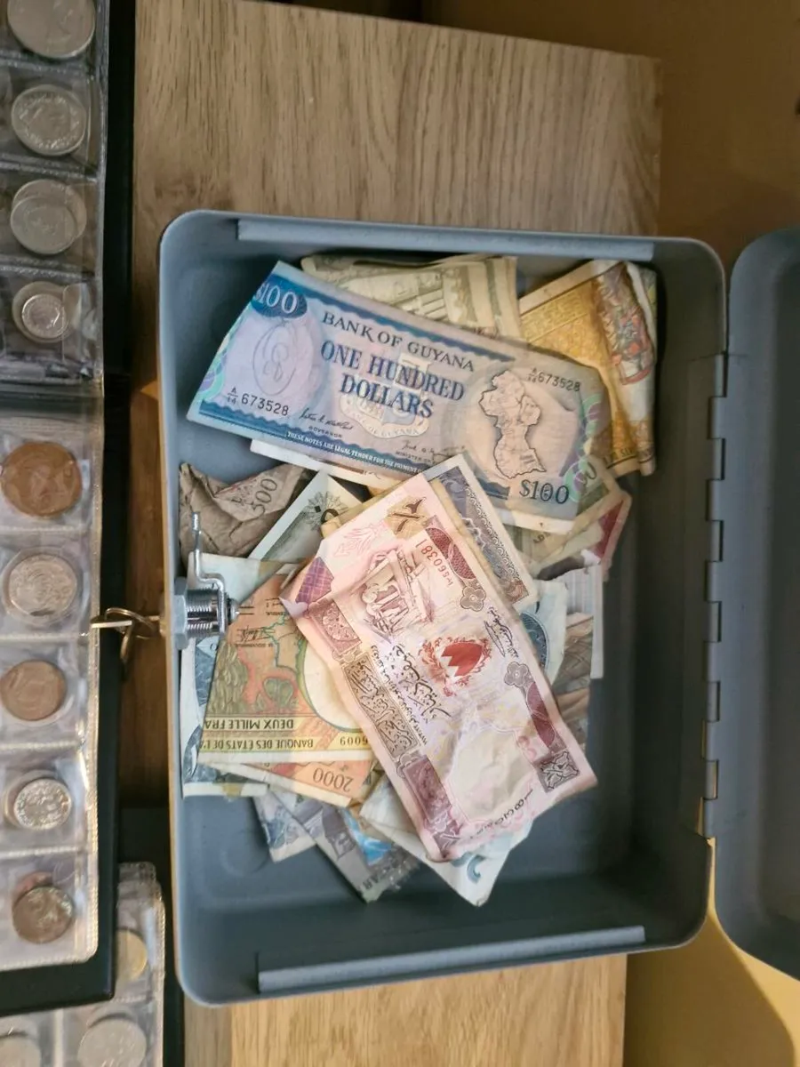 Old Coin Collection - Image 2