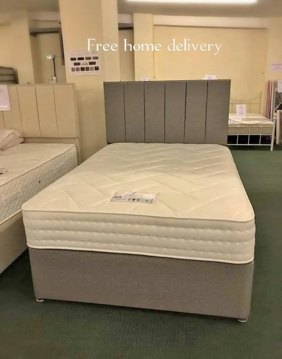 Quality beds available with or without mattress, m - Image 2