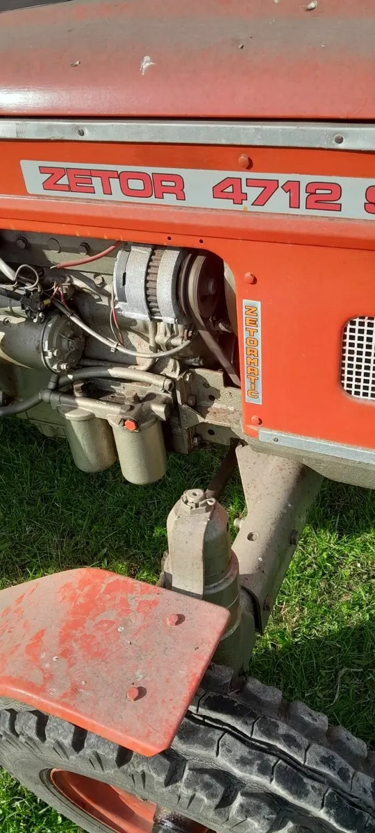Vintage zeteor tractor - Image 4