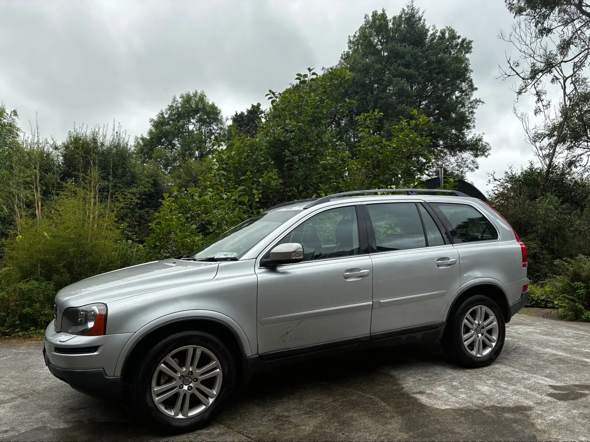 Volvo XC90 Jeep - Image 4