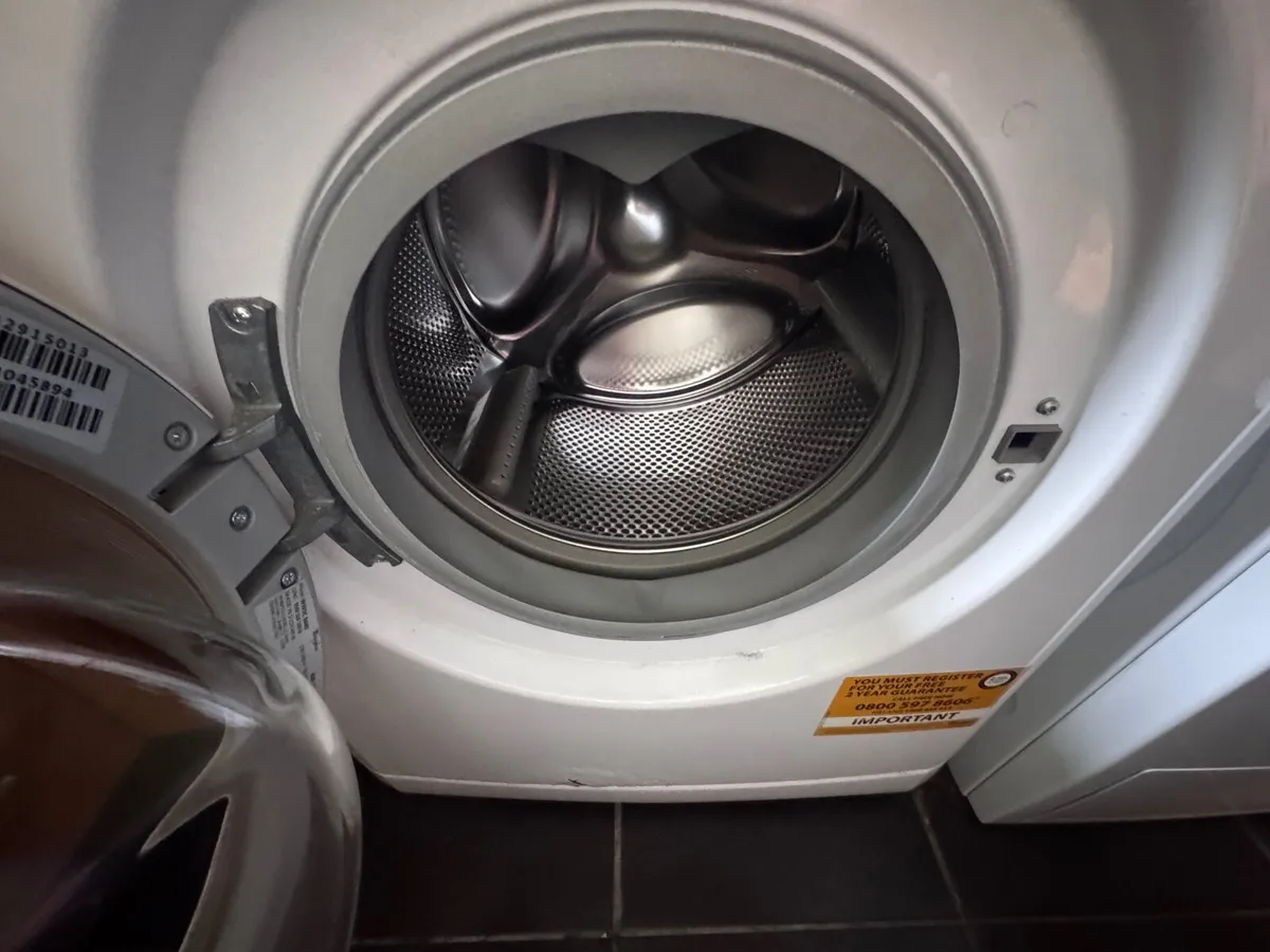 Washing machine - Image 2