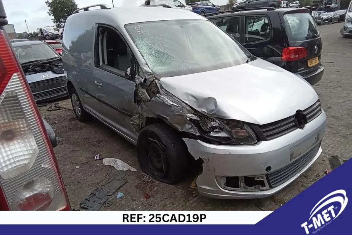 2012 VOLKSWAGEN CADDY BREAKING FOR PARTS - Image 3