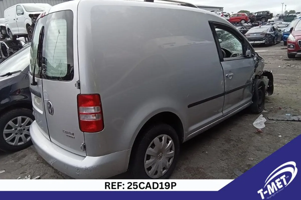 2012 VOLKSWAGEN CADDY BREAKING FOR PARTS - Image 4