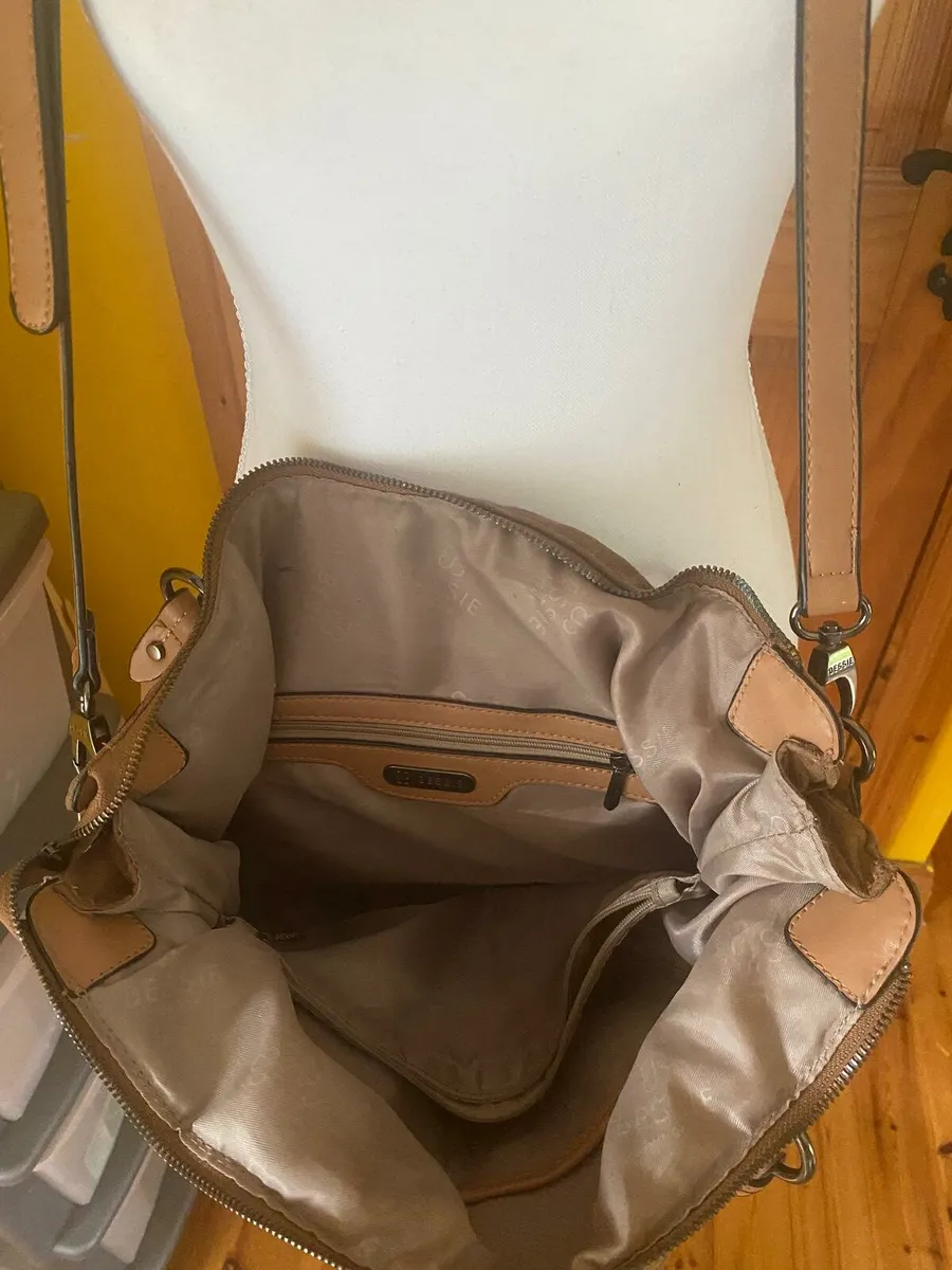 Bessie Designer Label Suede handbag - Image 3