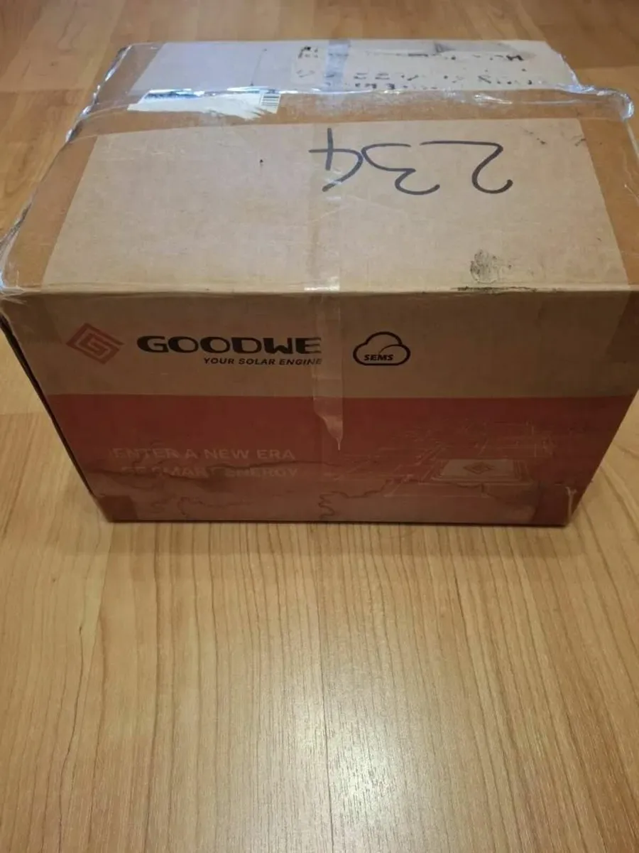 GoodWe GW2500-XS 2.5 kW solar grid inverter - Image 3