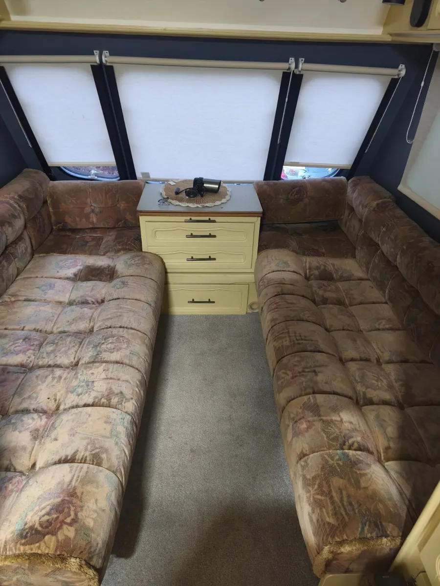 Caravan Swift 490 5/4 berth Dublin 15 - Image 2