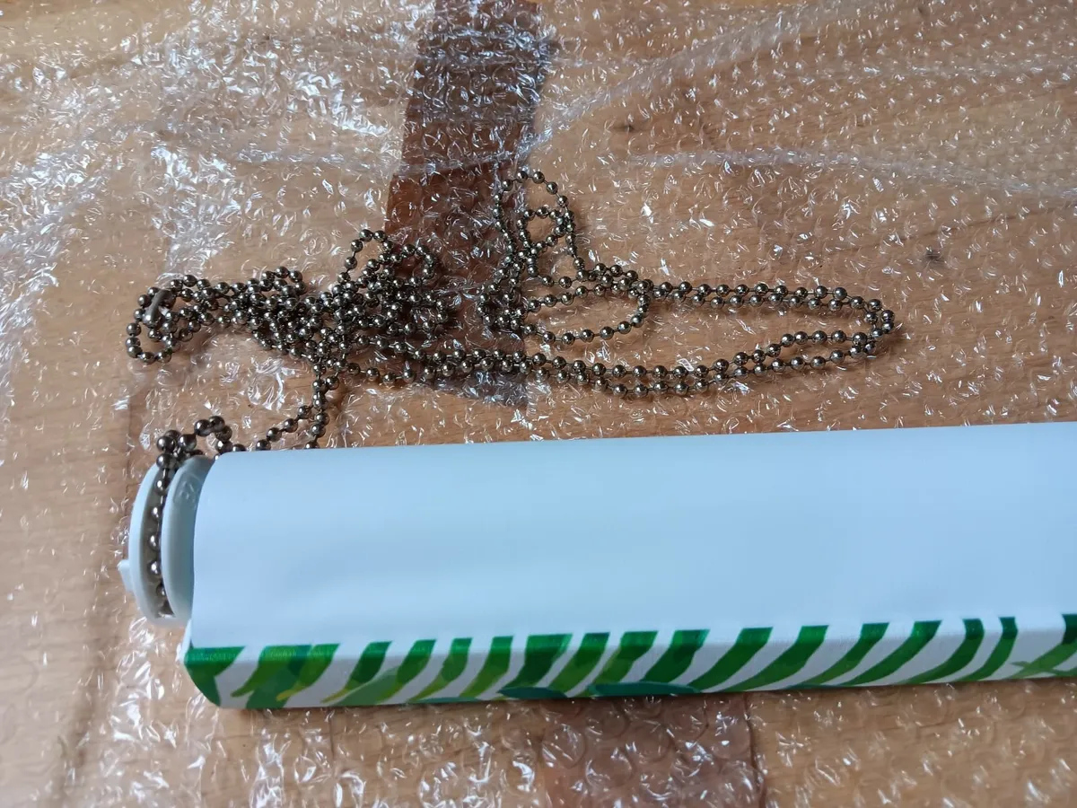 Two blinds - Image 1