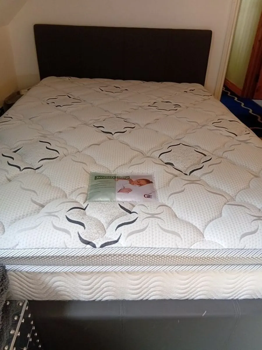 Ottoman bed with brand new mattress - Image 2
