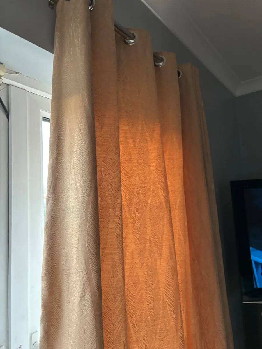 Curtains - Image 1