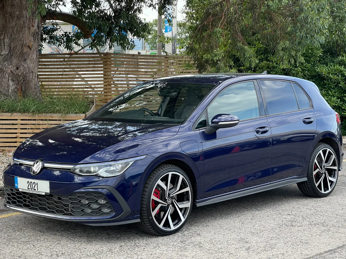 2021 Volkswagen Golf..heated seats..2 keys - Image 3