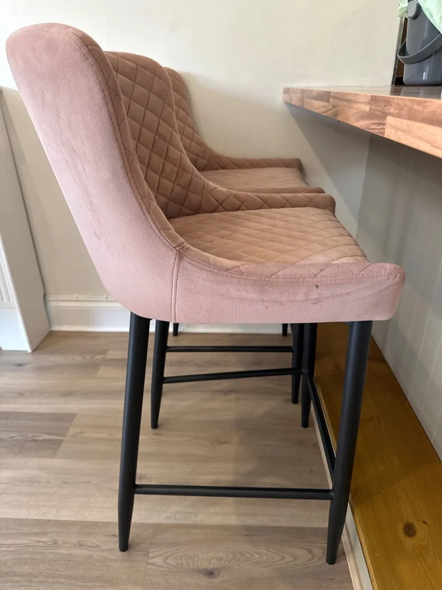 Bar stools - Image 1