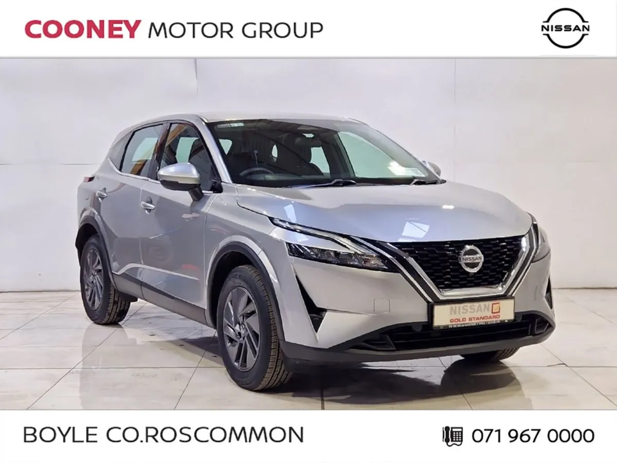 Nissan QASHQAI 1.3 PET Mild Hybrid SV Stock Clear - Image 1