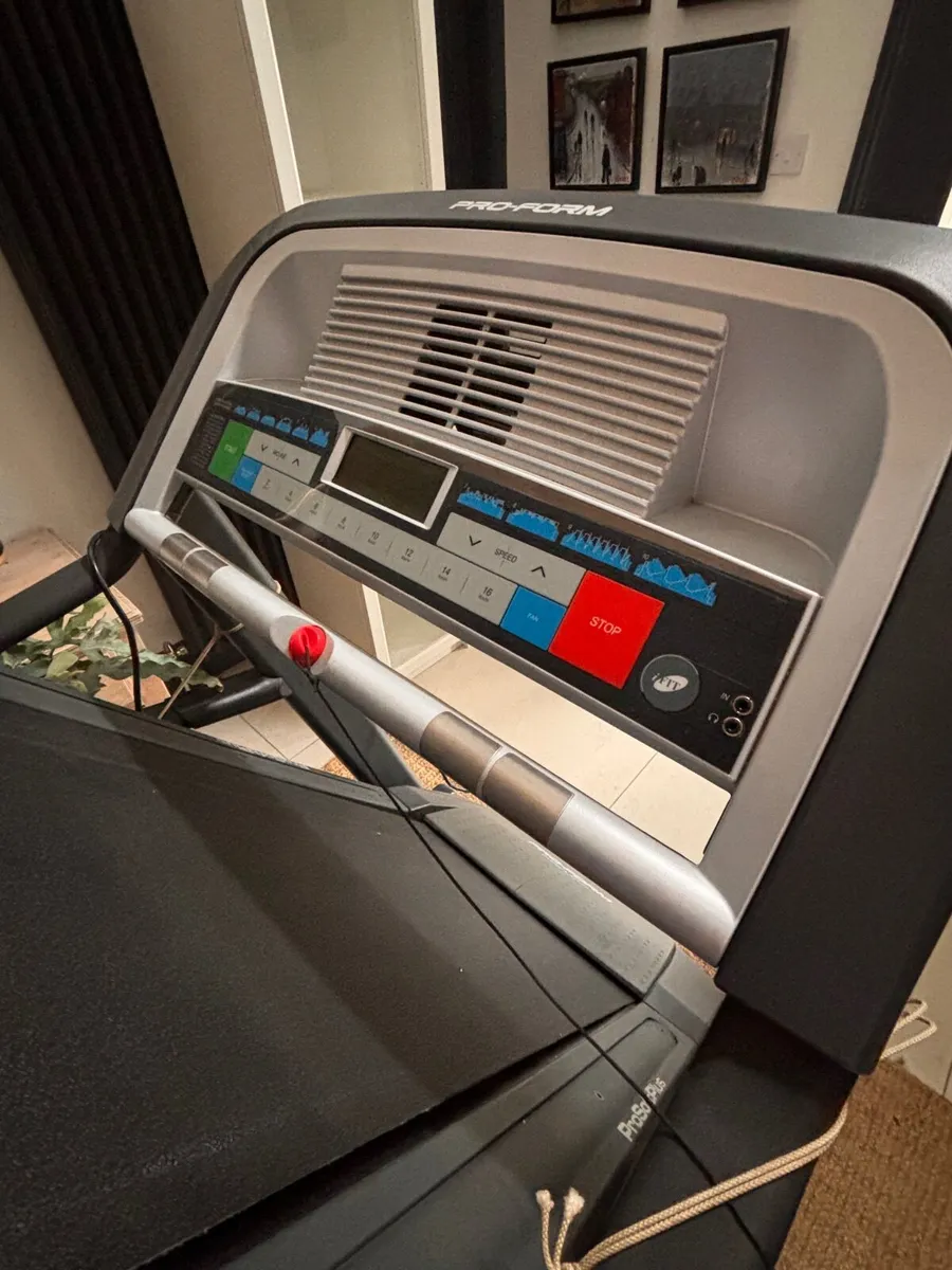 Pro form treadmill - Image 1