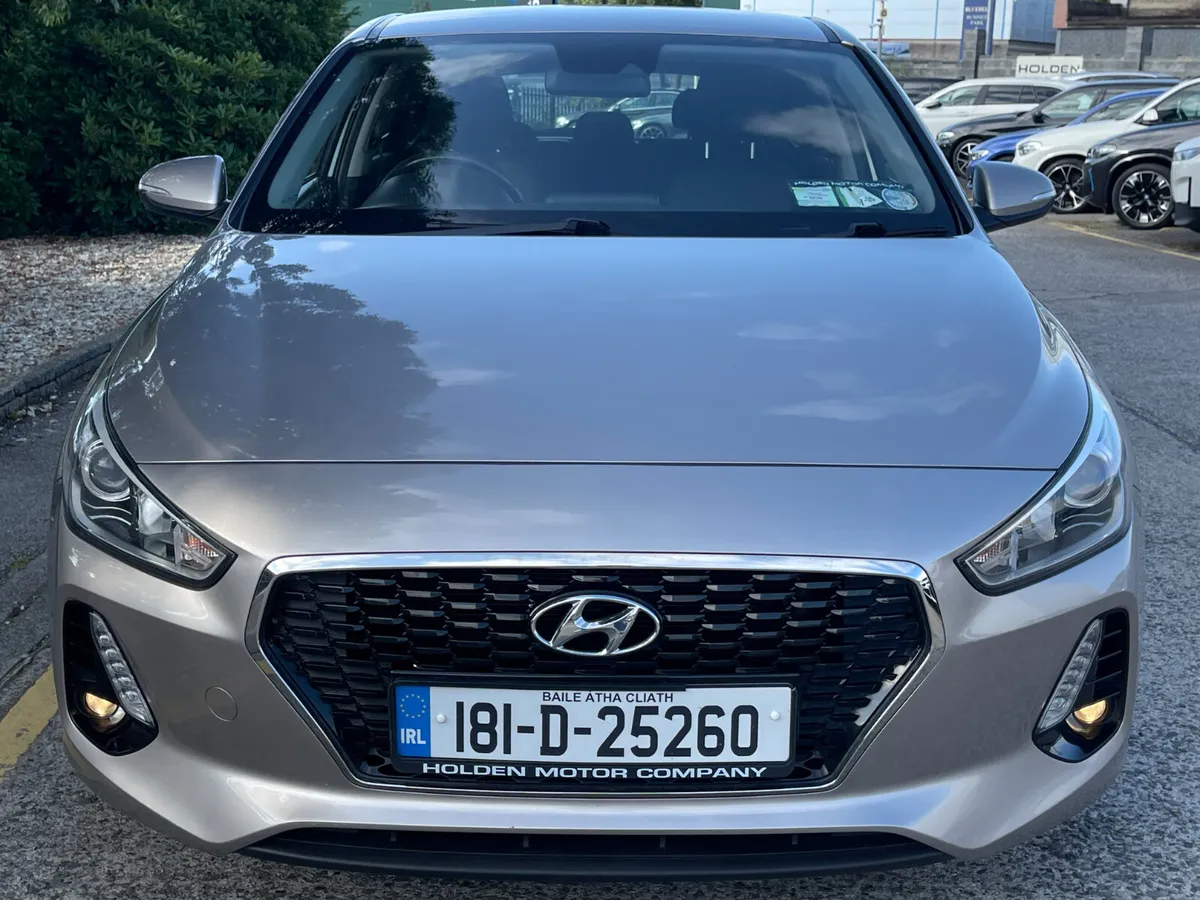 2018 Hyundai i30..LOW MILES..REAR CAMERA..LOW TAX - Image 4