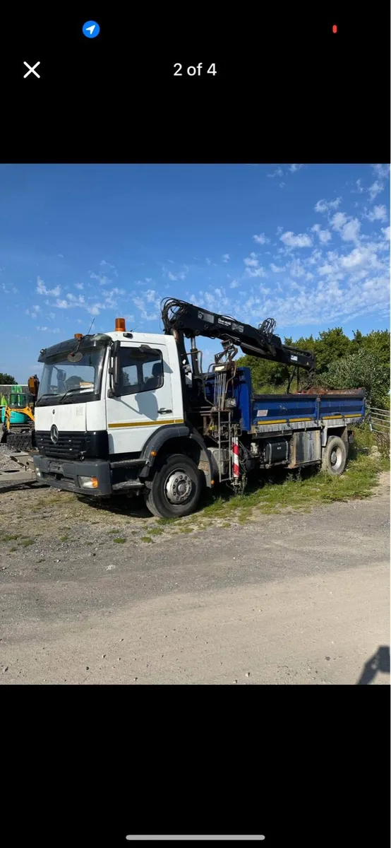 2005 Mercedes cab and chassis - Image 1