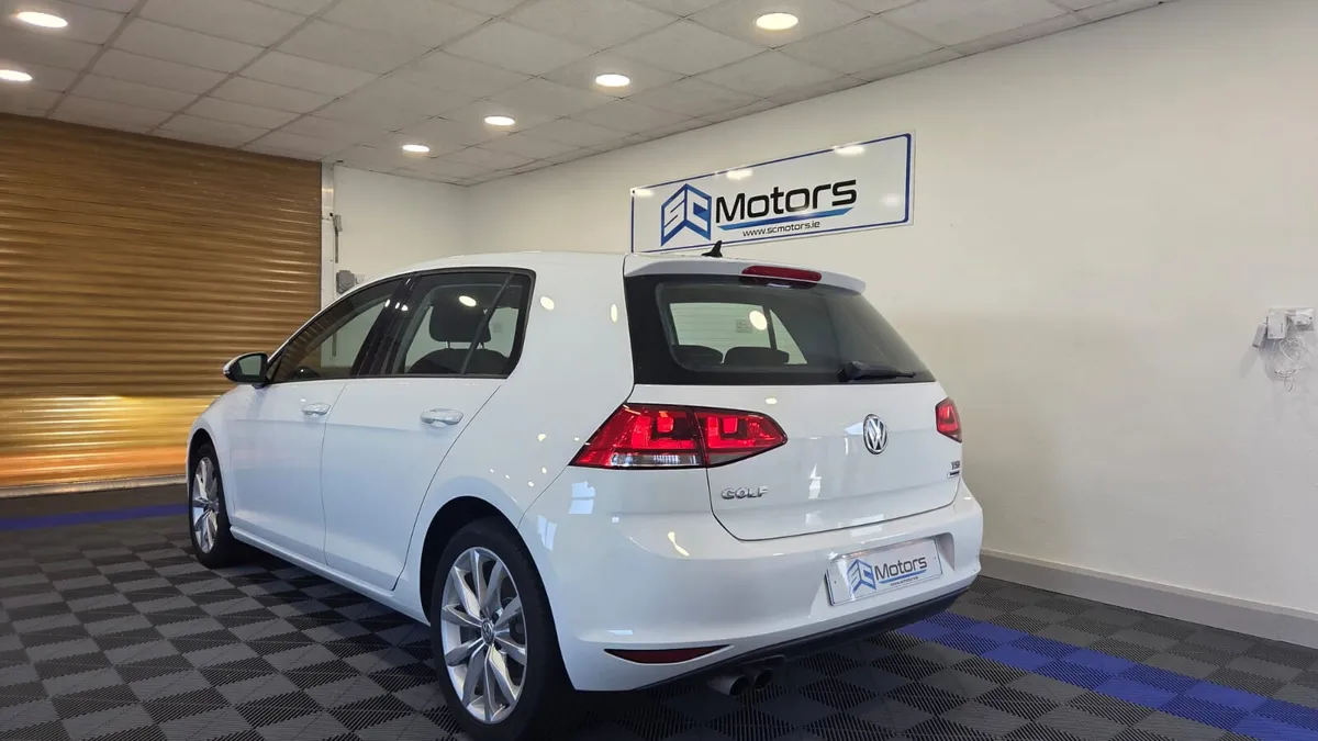 Choice of 2 Volkswagen Golf Highlines in stock - Image 3