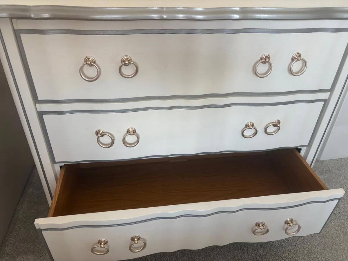 Drawers - Image 3