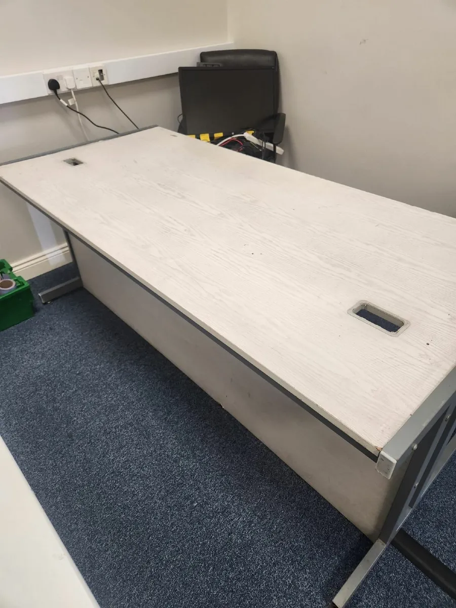 Free Office Desks - Image 3