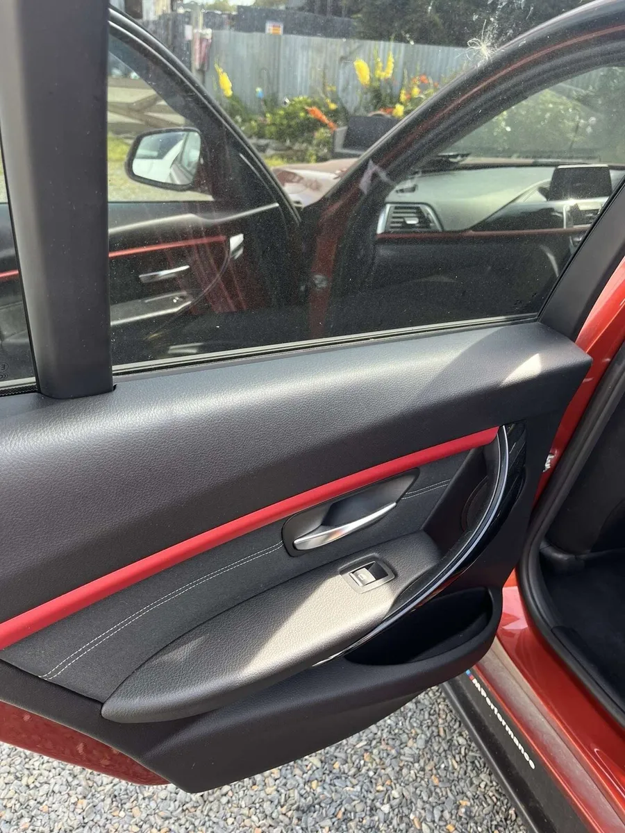 BMW 2 liter 316 stunning colour - Image 3