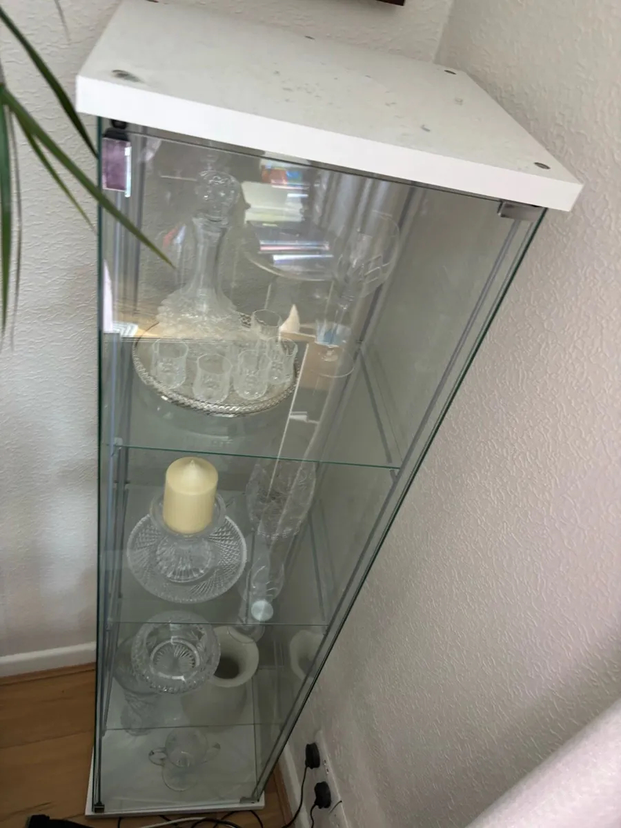 Glass cabinet - Image 2