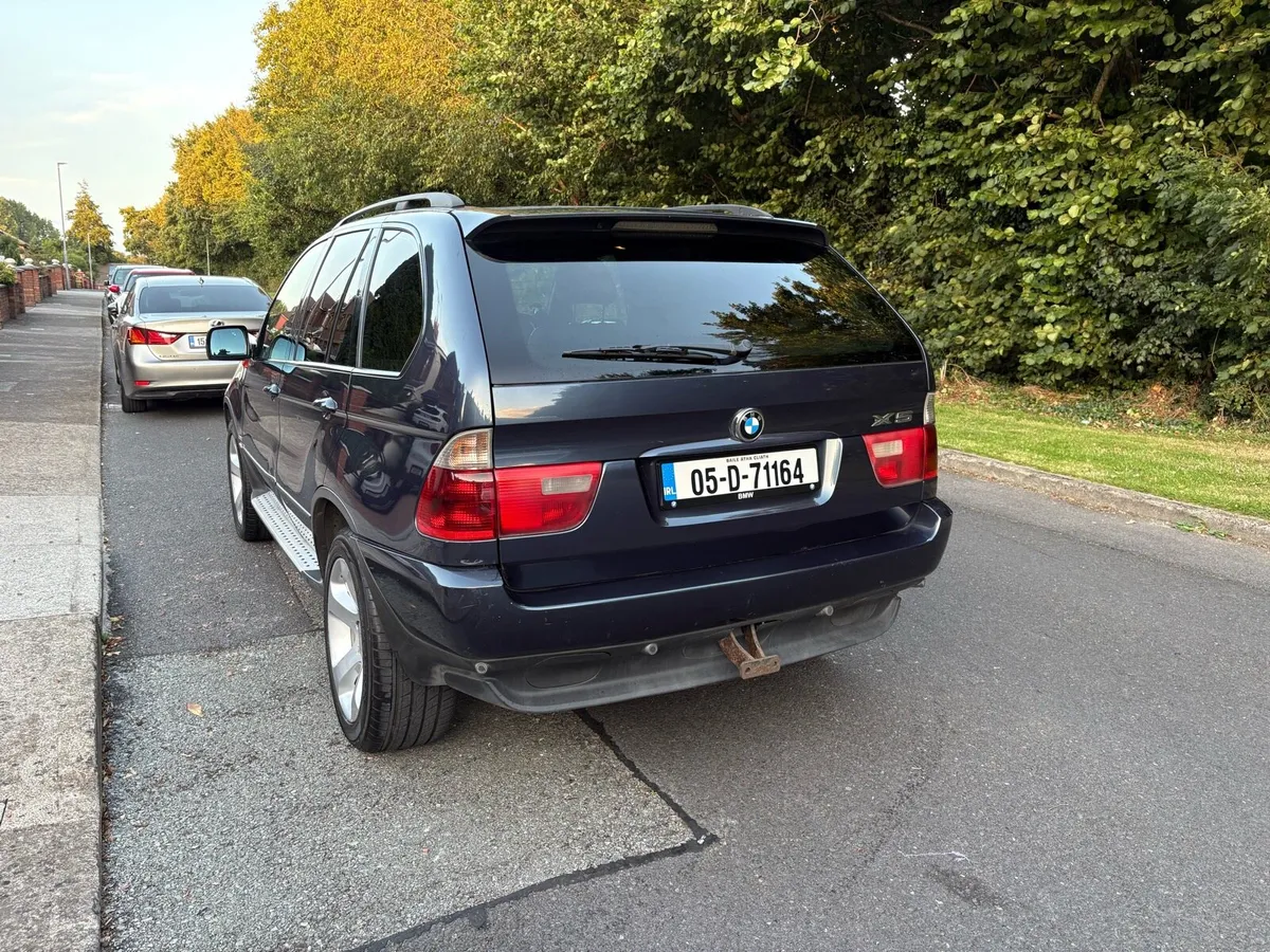 BMW X5 E53 Commercial - Image 3
