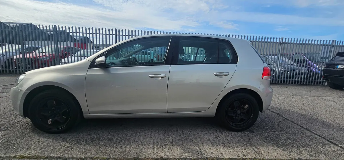Volkswagen Golf 2010 (NEW NCT) - Image 3
