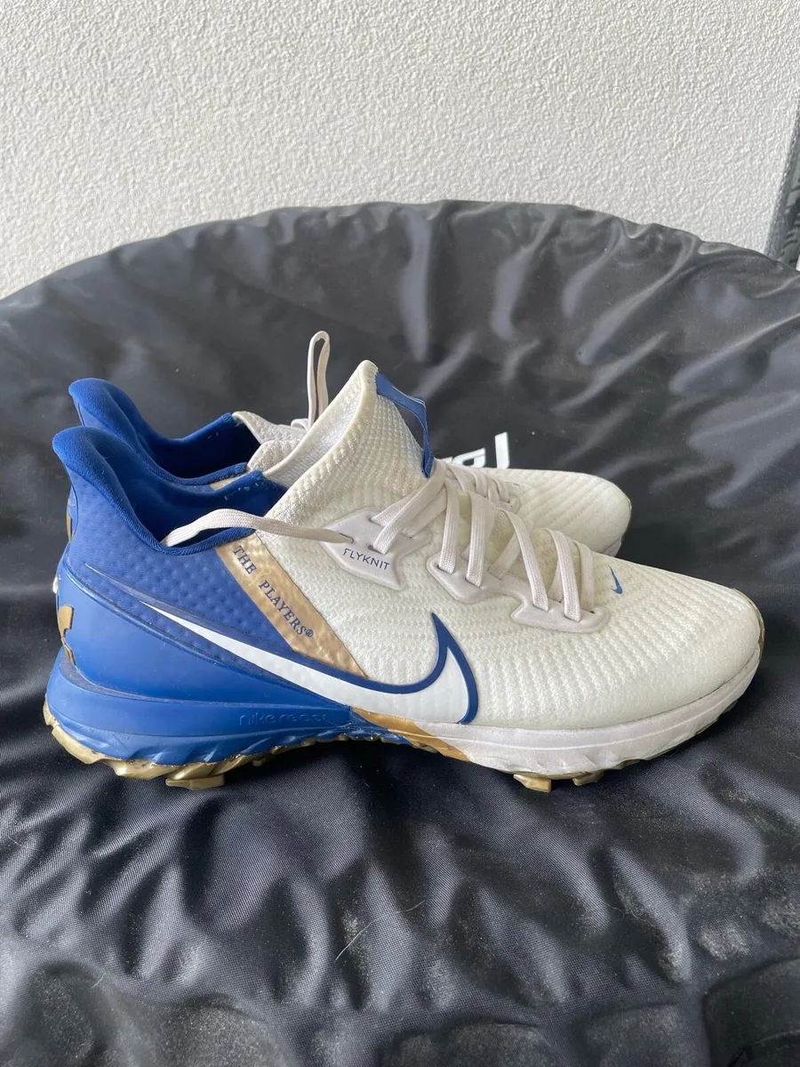 Golf shoes - Image 1