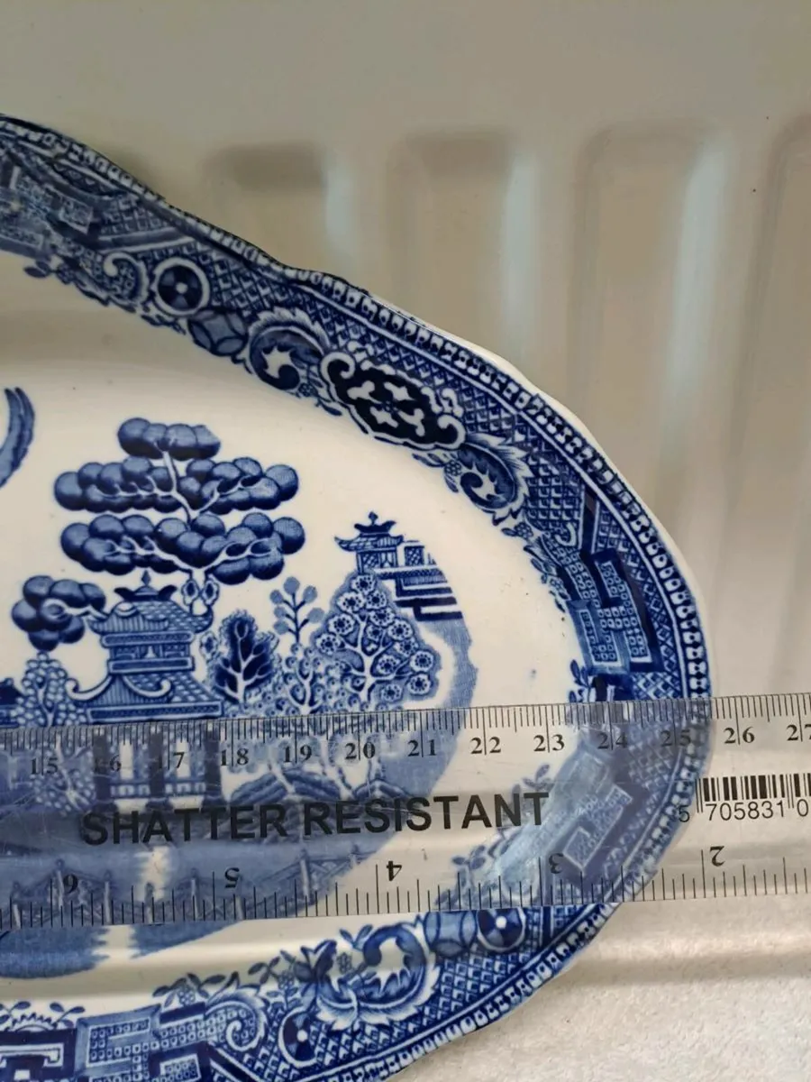 Oval old willow blue and white platter - Image 2