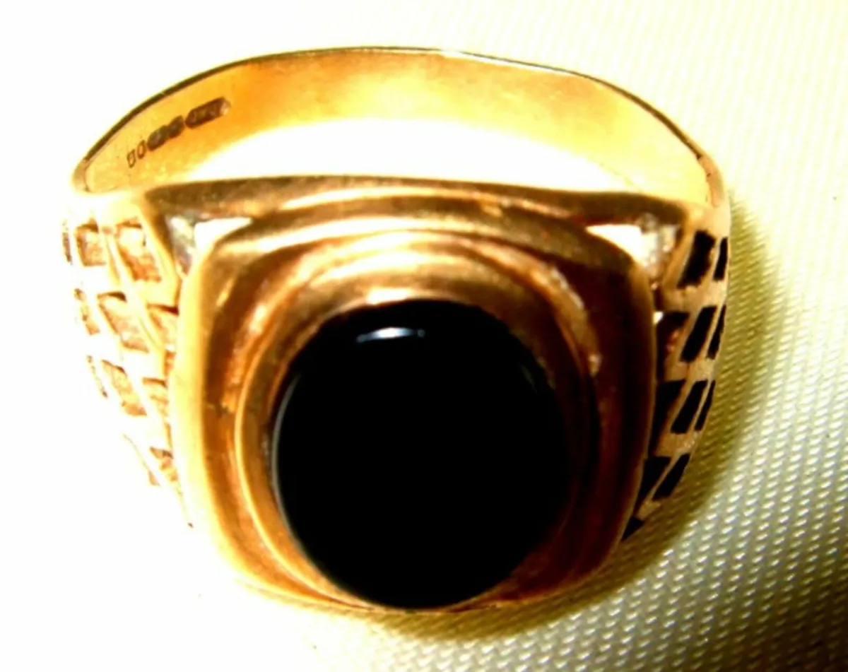 Vintage Gentlemans Hallmarked Signet Ring - Image 3