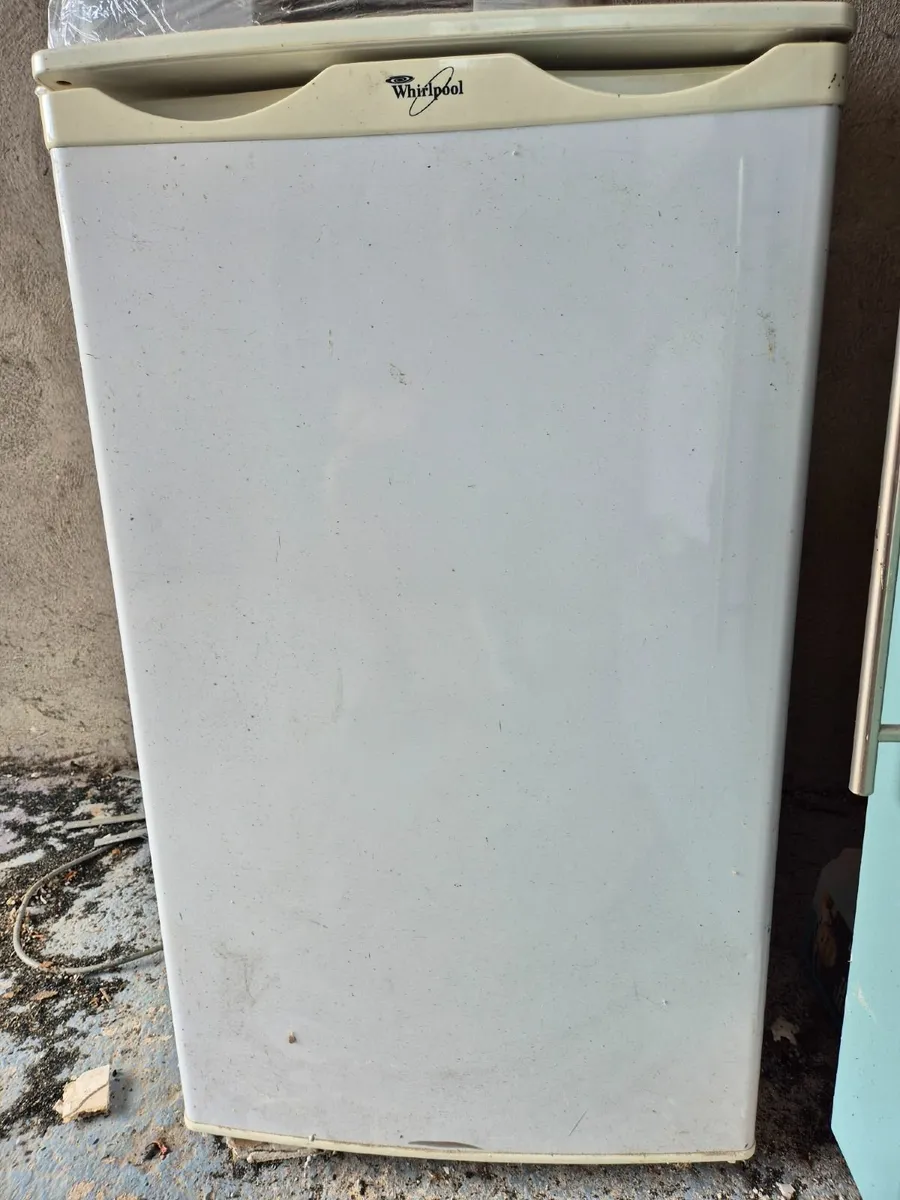 Whirlpool under the counter fridge - Image 1