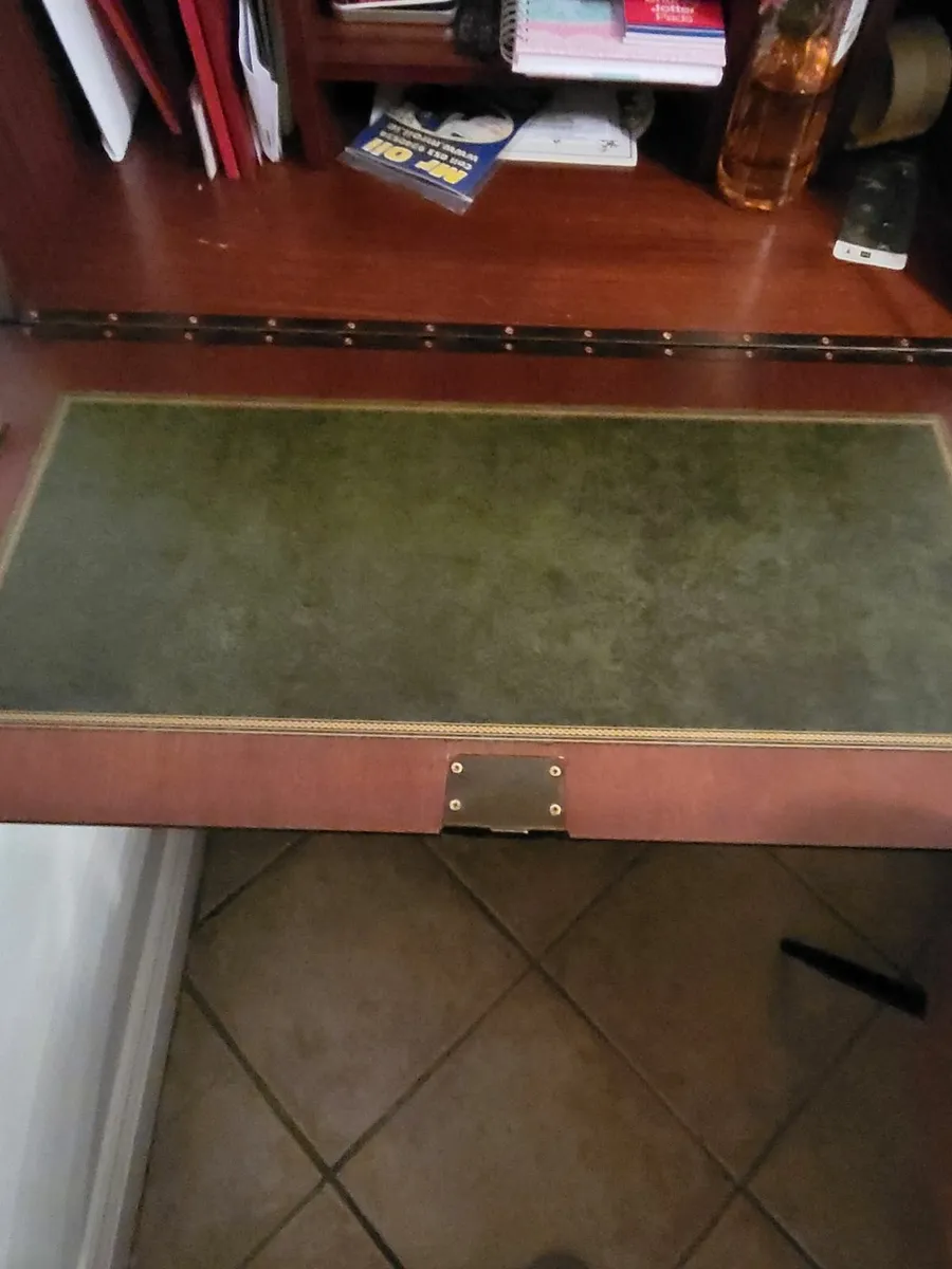Mahoghany bureau/writing desk - Image 3
