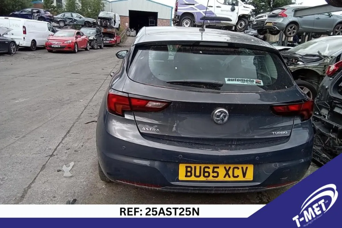 2016 VAUXHALL ASTRA BREAKING FOR PARTS - Image 2