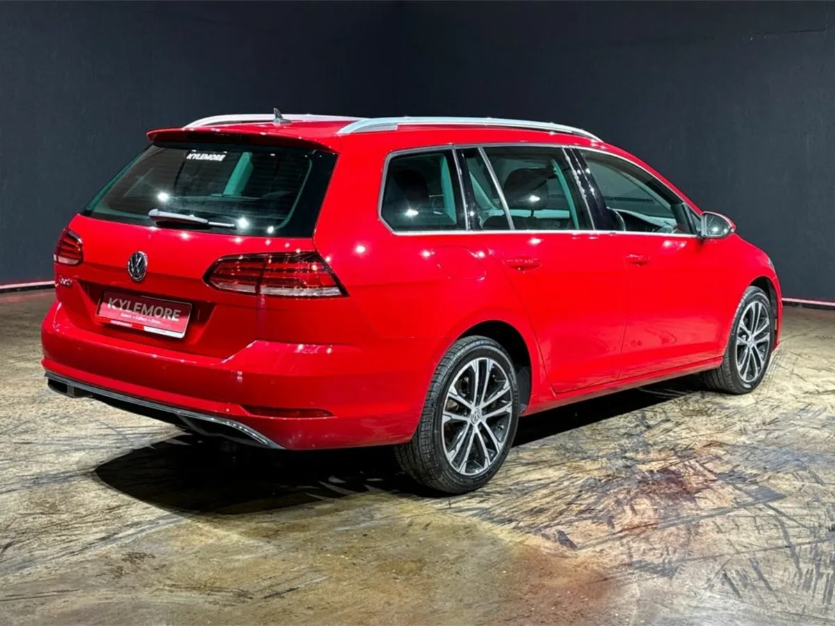 Volkswagen Golf 1.2 TSI AUTOMATIC - Image 4