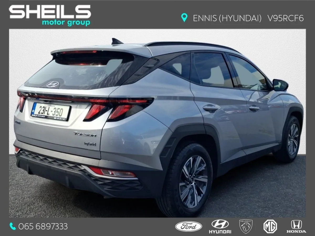 Hyundai Tucson 2WD Executive HEV Auto - Image 2