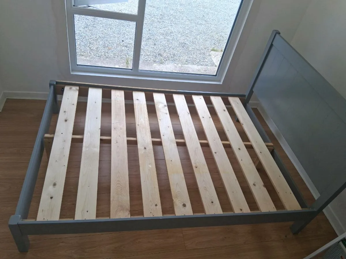 Double bed - Image 4