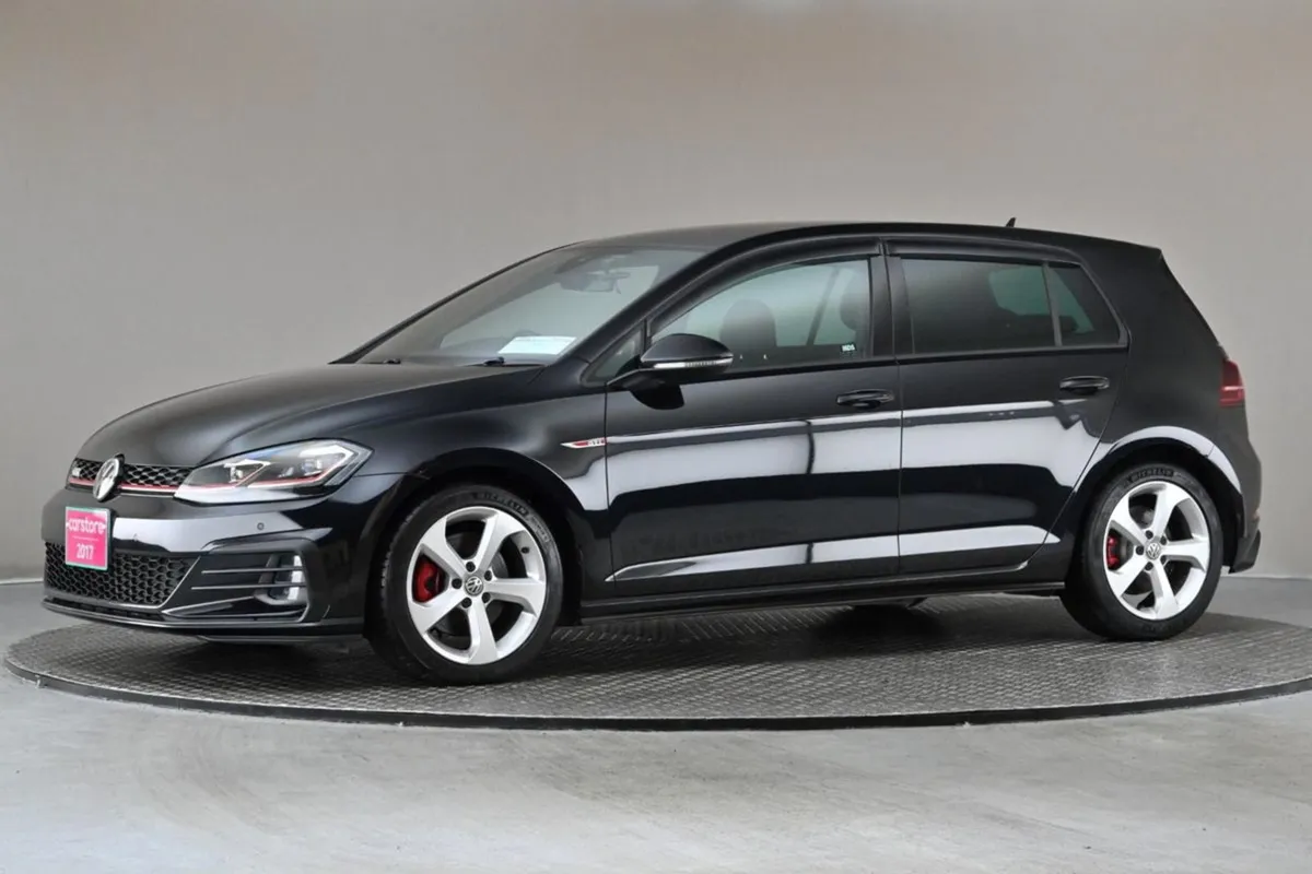 Volkswagen Golf 2.0 GTI DSG 169 KW (226 Bhp) - Image 4