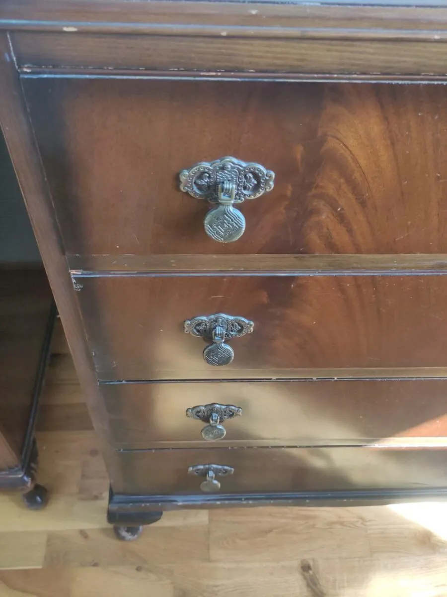Vintage chest of drawers - Image 3
