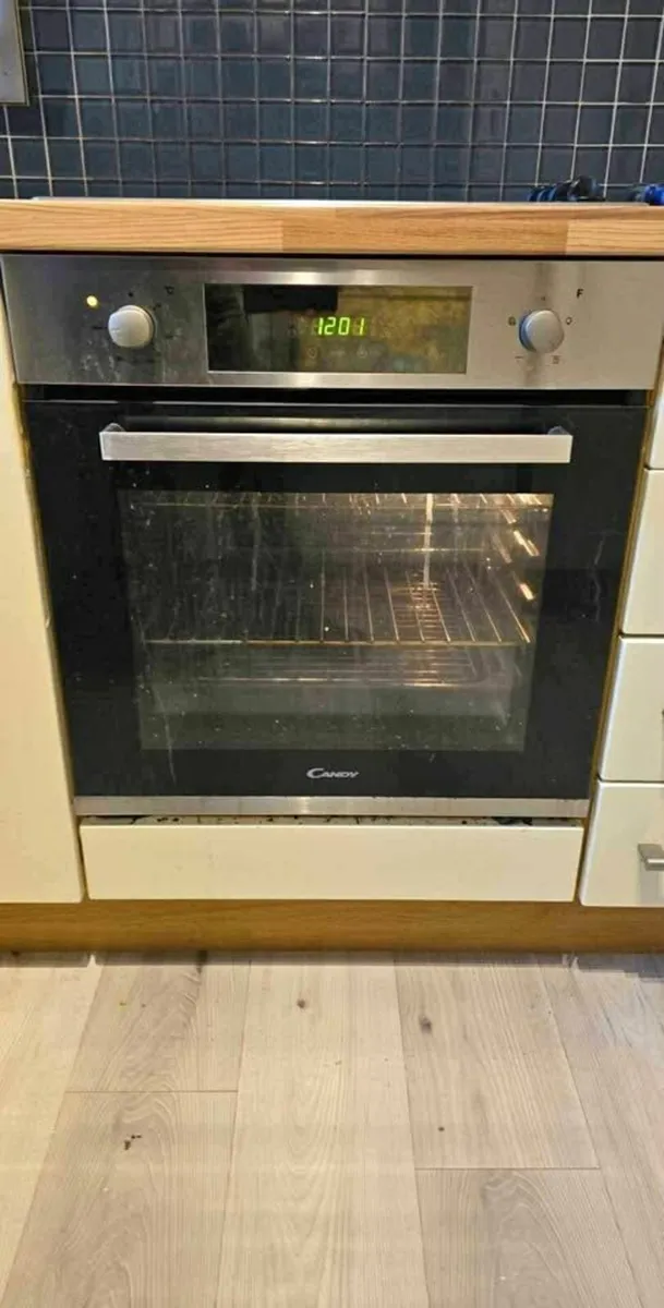 Candy electric oven