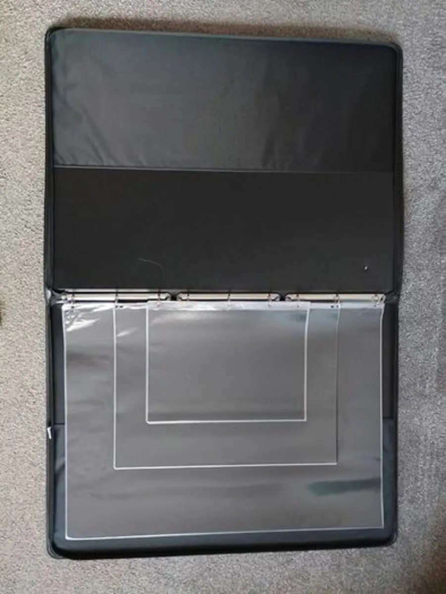 A1 Portfolio case - Image 2