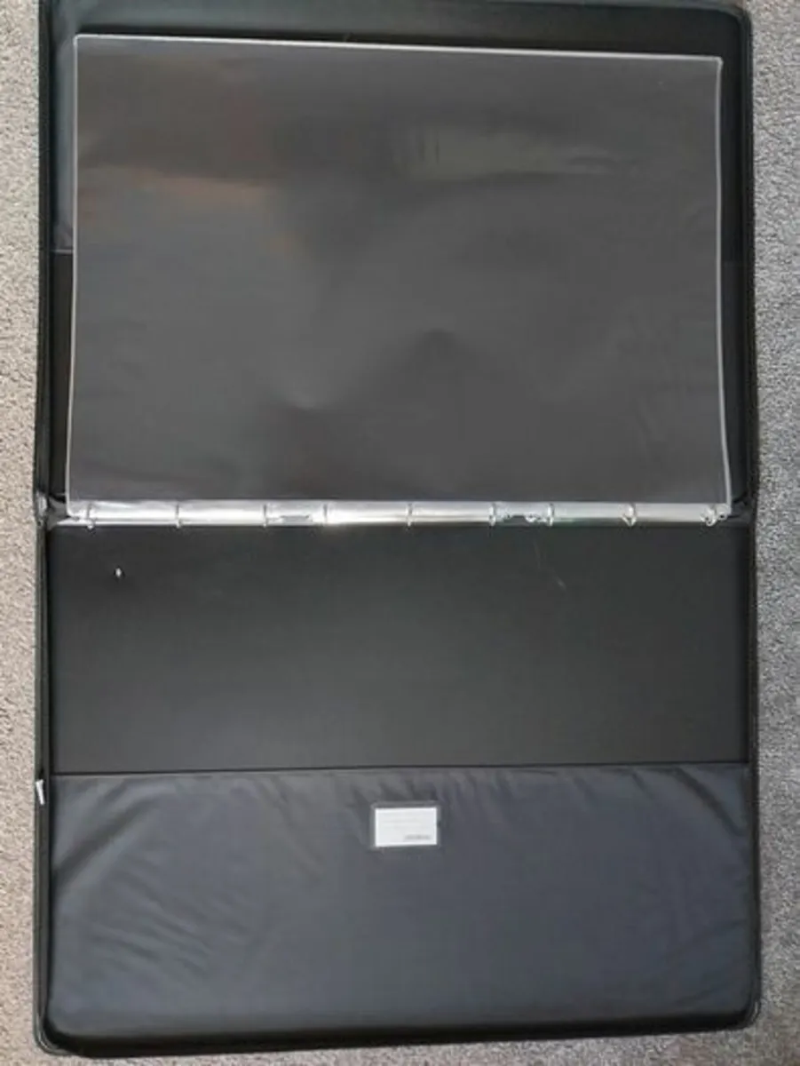 A1 Portfolio case - Image 4
