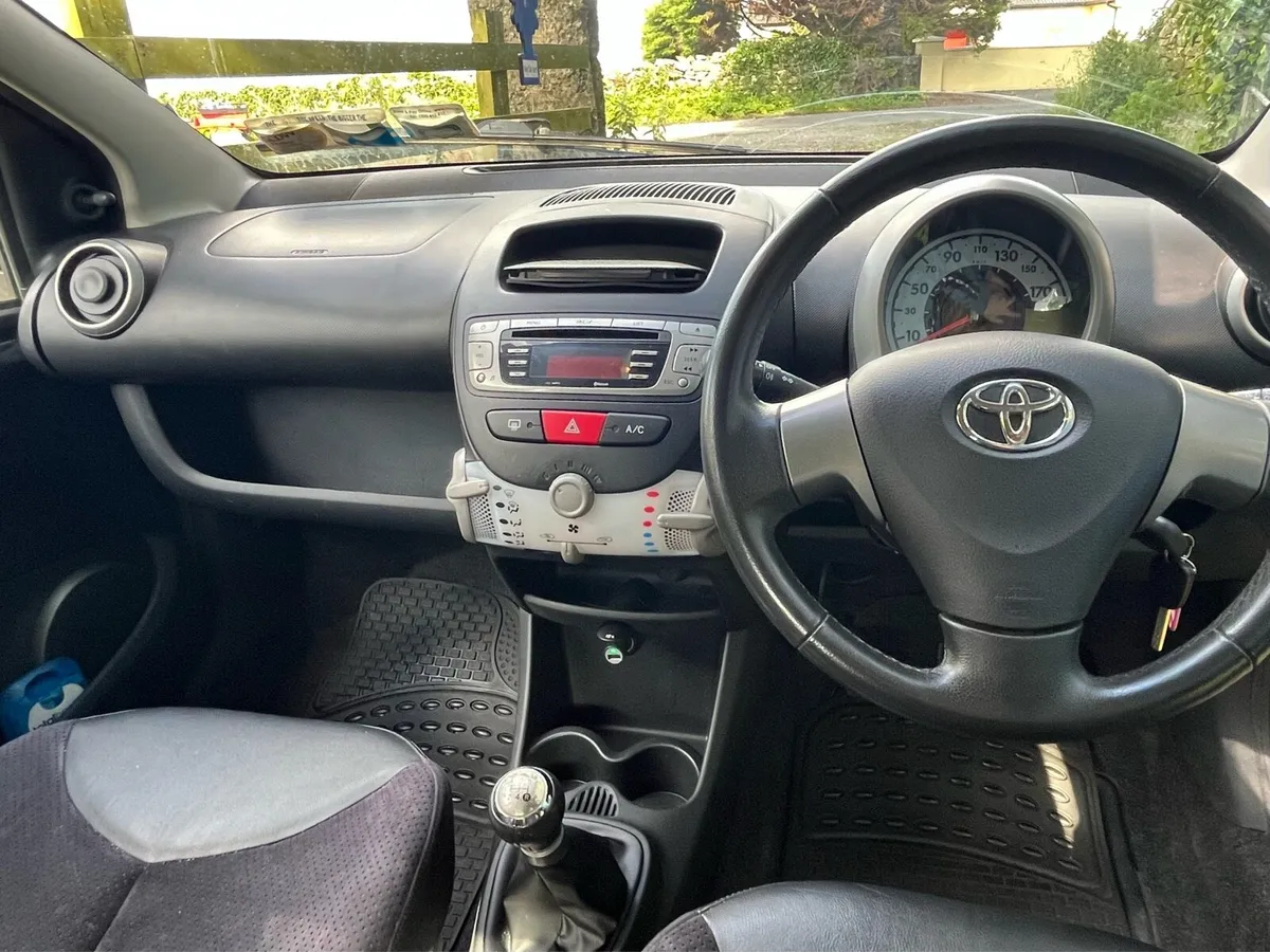 2012 Toyota Aygo - Image 4